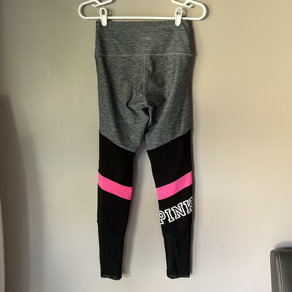 PINK Victoria’s Secret Women’s Black/Grey/Pink Leggings - Picture 4 of 6